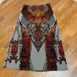 Beige by eci, casual black/white multicolor abstract design maxi skirt. Size L.